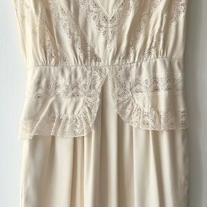 Vintage-like Angelic Lacey Cream Dress